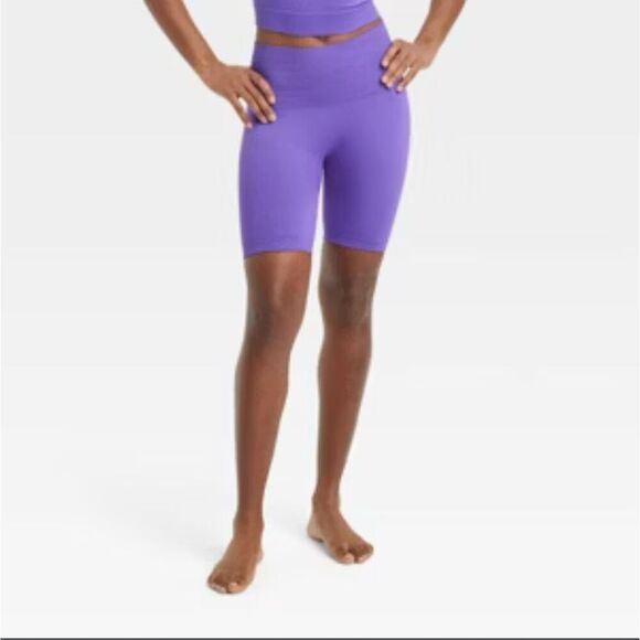 All in Motion Purple High Rise 6” Athletic Bike Shorts Size XS New - Picture 1 of 4